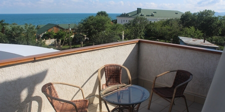 Отель в поселке Курортное в Крыму – номер Люкс 3-комнатный