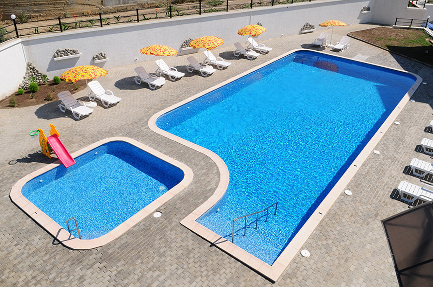 Отдых в Курортном с бассейном – отель «Аравана»