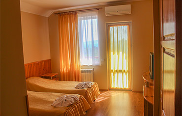 Отель в Курортном: стандарт 1-комнатный с балконом  корп.2